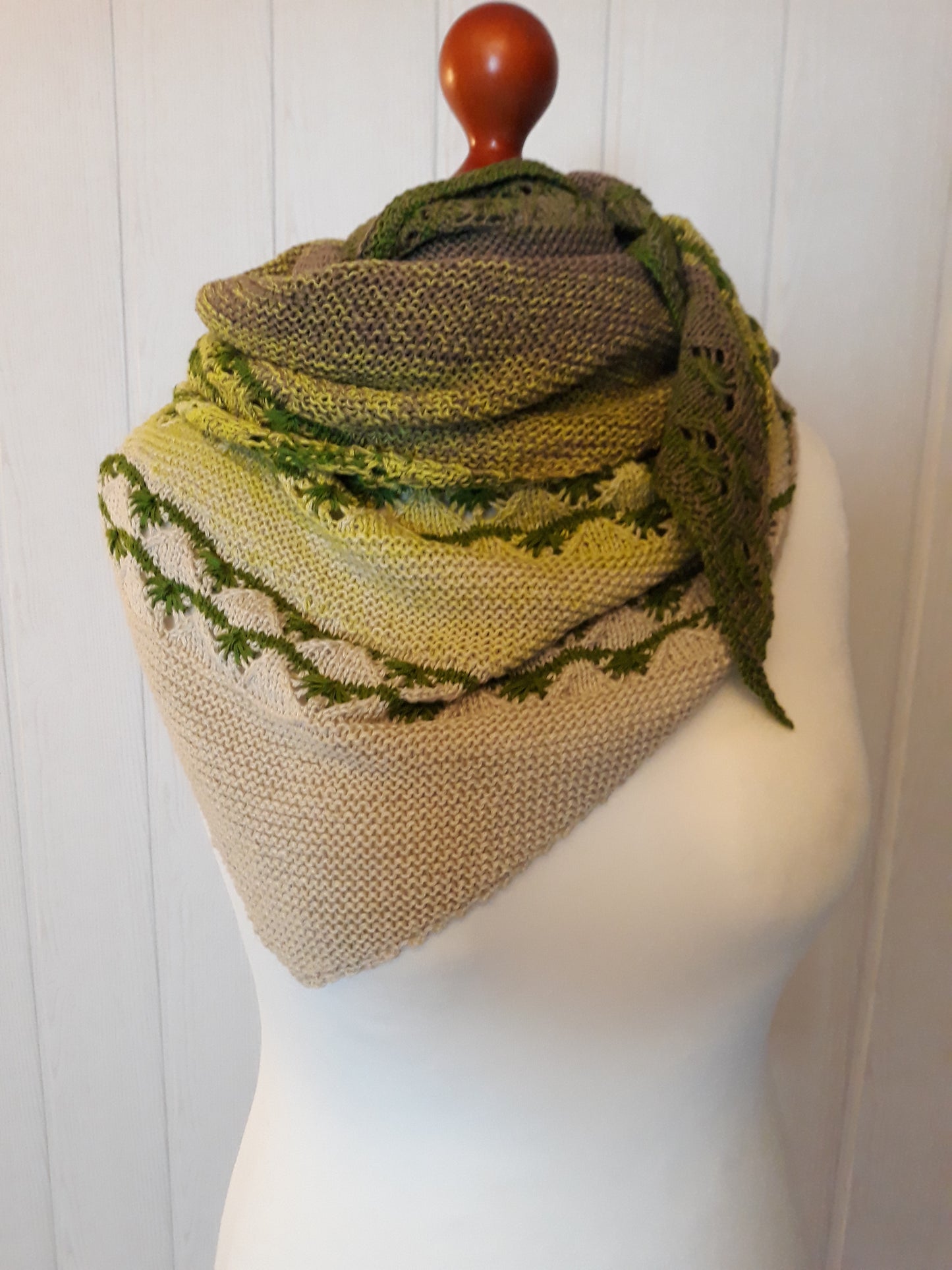 Genoveva Asymmetrisch